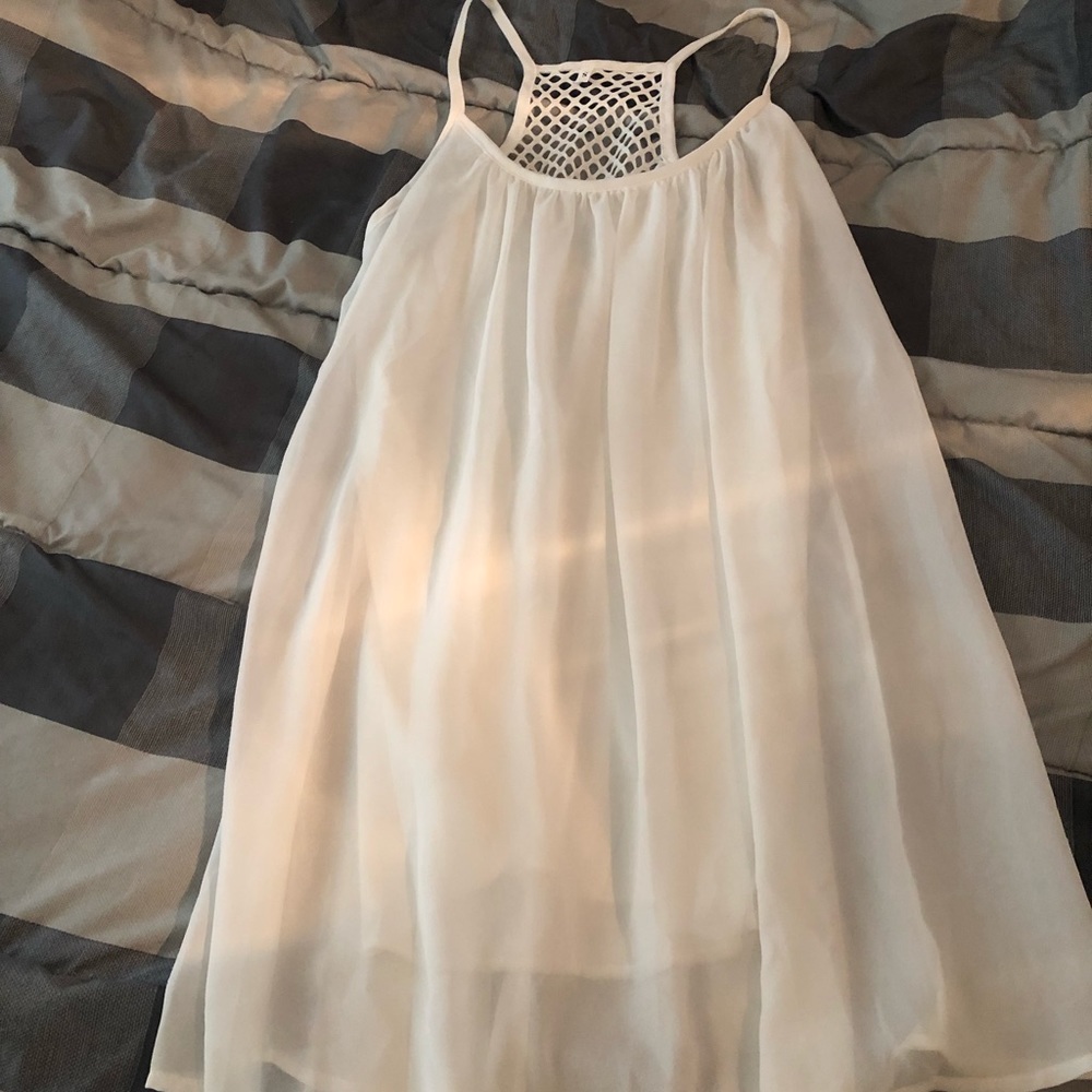 Boutique white flows dress